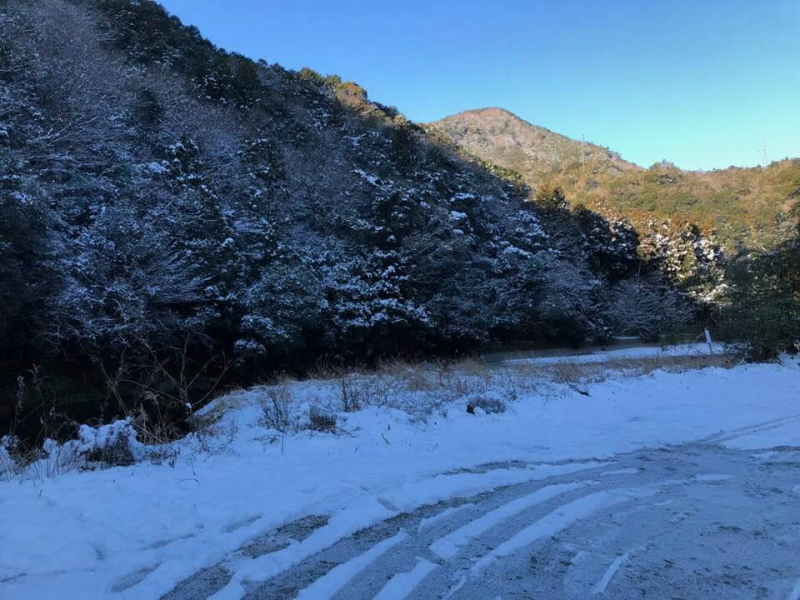 残雪の風景